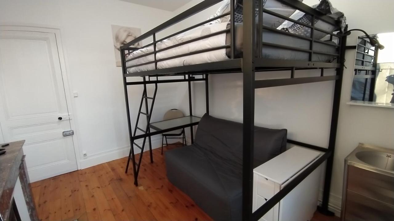 La Batisse De Saint-Chamond Bed & Breakfast Bagian luar foto